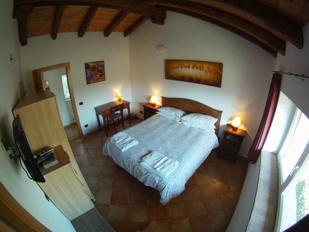 Al Campo Di Sotto Bed&Breakfast Buia Esterno foto