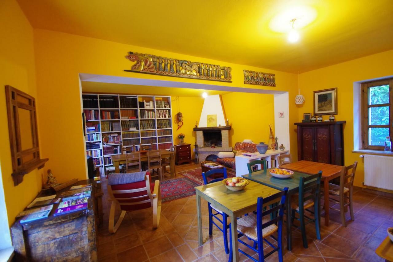 Al Campo Di Sotto Bed&Breakfast Buia Esterno foto