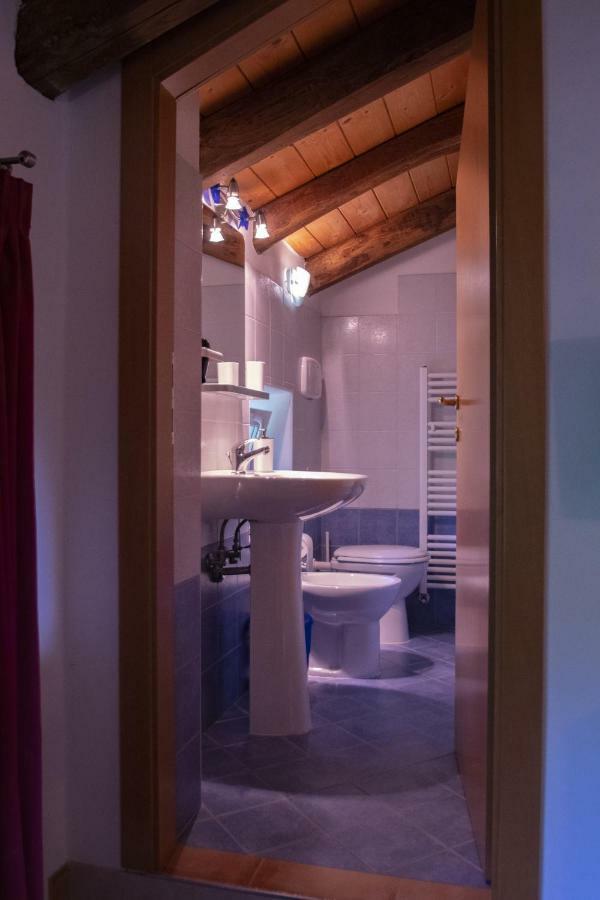 Al Campo Di Sotto Bed&Breakfast Buia Esterno foto